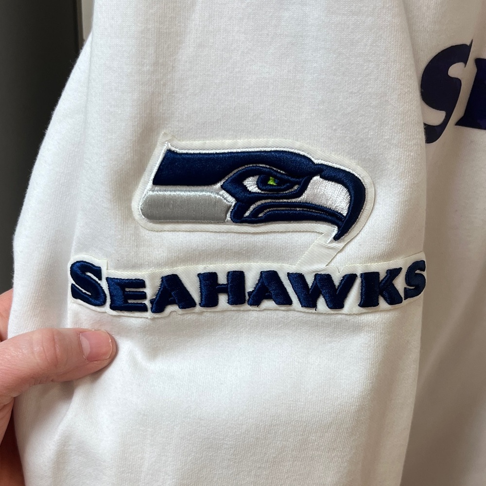 Seattle Seahawks White Hoodie - Picture 4 of 11